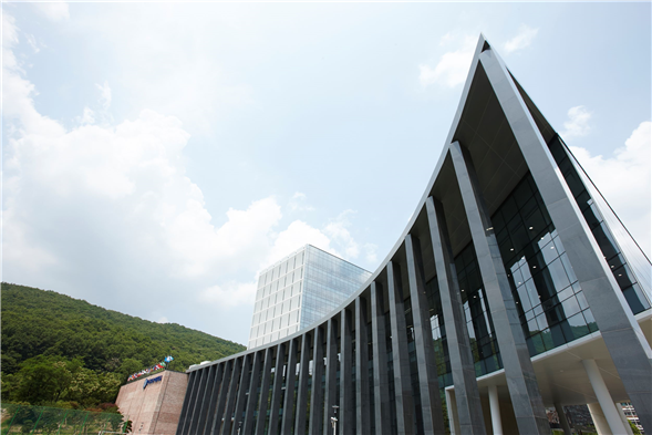 한국외대 창업보육센터, 입주기업 ㈜알에프투디지털 '창업도약패키지 ... - 뉴스 썸네일 이미지