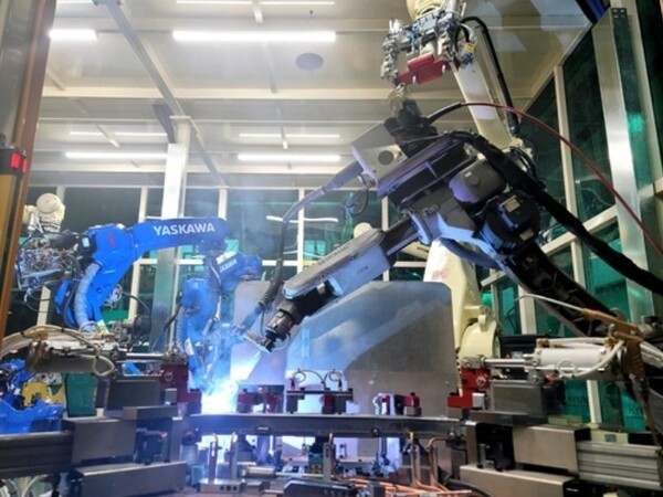 숙련공이 익힌 손동작, 로봇의 두뇌가 되다 - 뉴스 썸네일 이미지