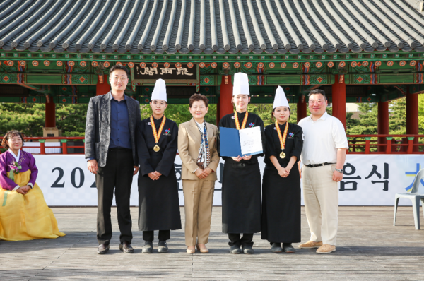 전북과학대, 'K-푸드' 전국 무대서 통했다... 한식진흥원 이사장상 쾌거 - 뉴스 썸네일 이미지
