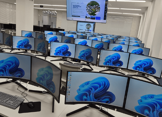 대전과학기술대, 최첨단 AI 교육 환경 ‘AI·DX 공동실습실’ 구축